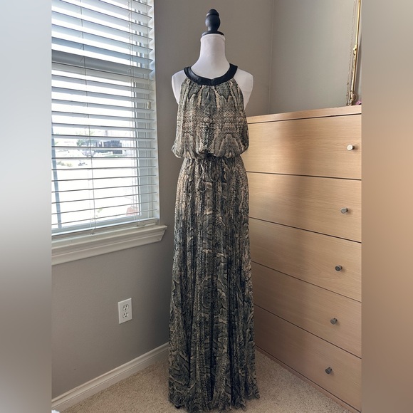 Vince Camuto Dresses & Skirts - Vince Camuto Neutral Snake-Print Halter Maxi Dress-0023